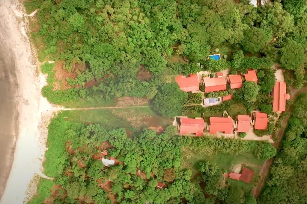 Spacious Condo w/ Private Path to the Beach