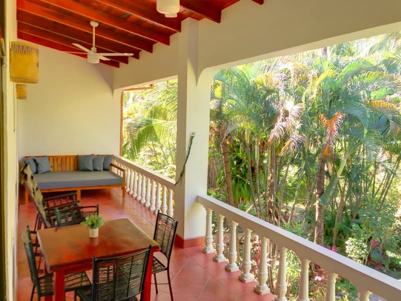 Spacious Condo w/ Private Path to the Beach