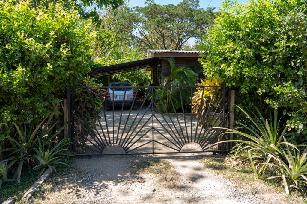 Charming Home Plus Casita in Nosara Town