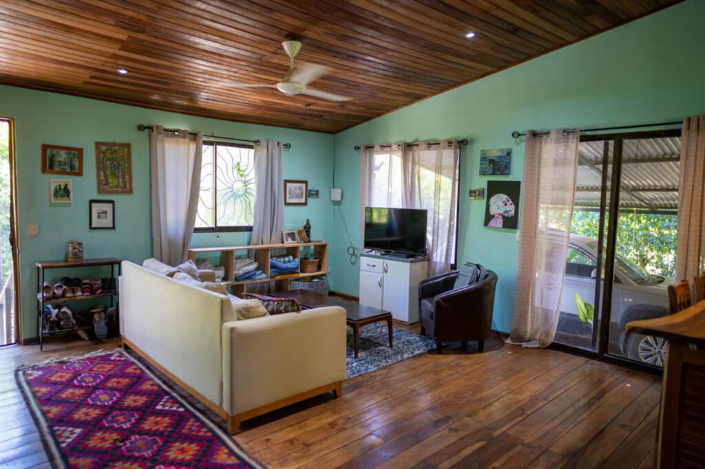Charming Home Plus Casita in Nosara Town