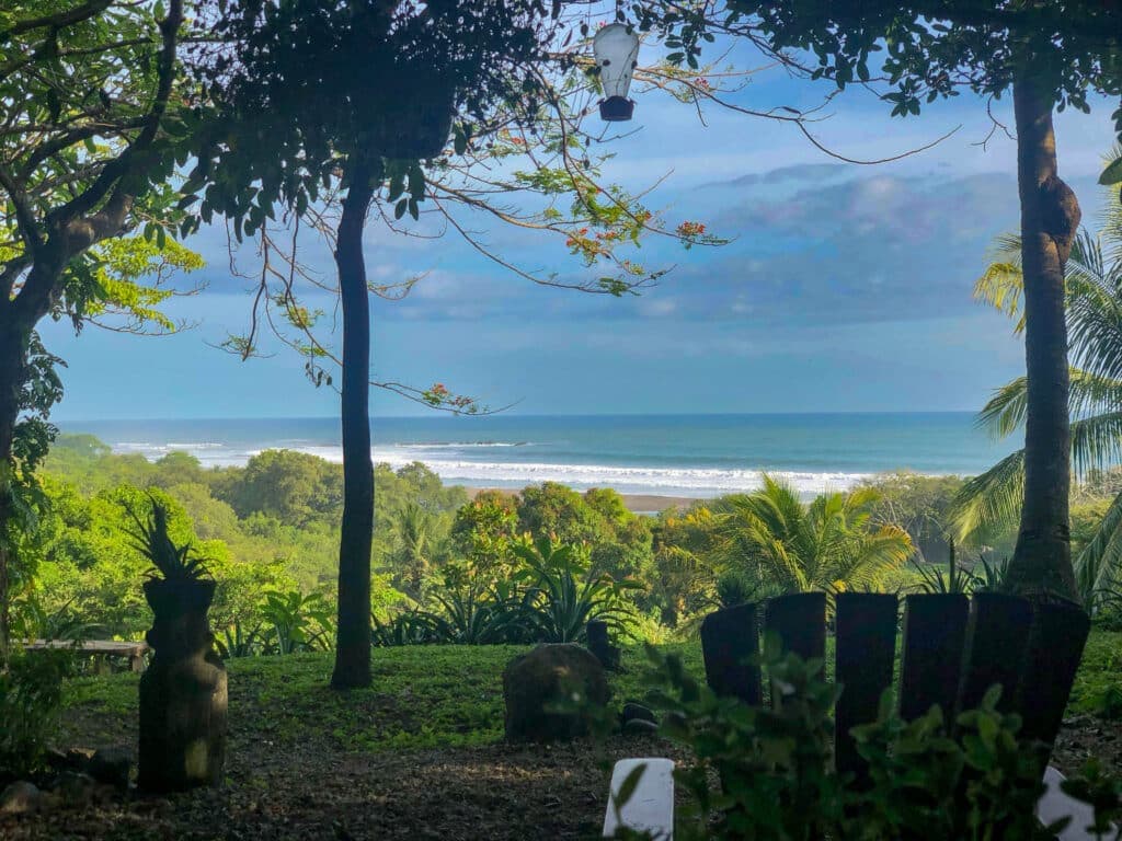 Expansive Ostional Surf View Property