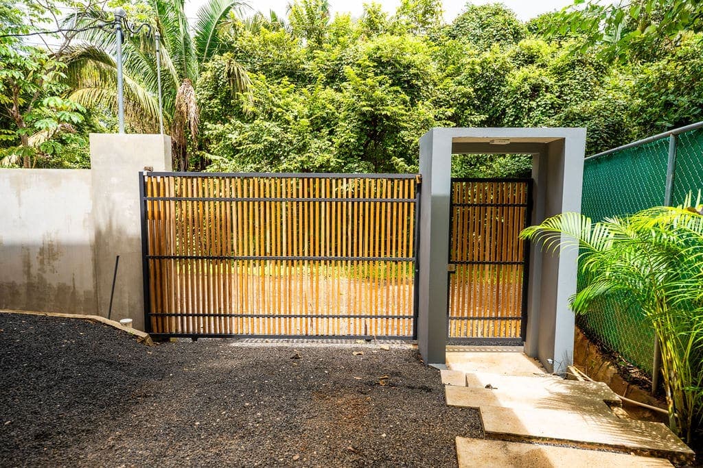 3-Bedroom Retreat in Las Huacas