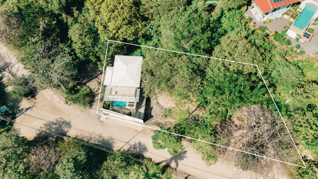 Brand New Modern Home Near Lagarta Lodge