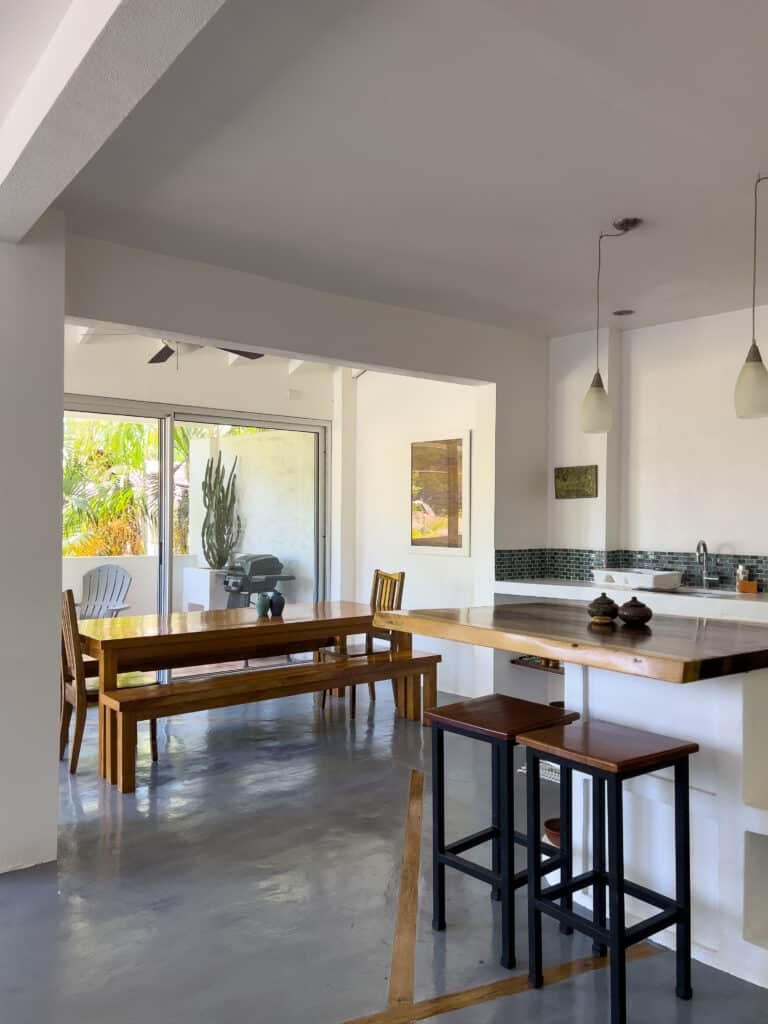 Three Unit Property in the Heart of North Guiones