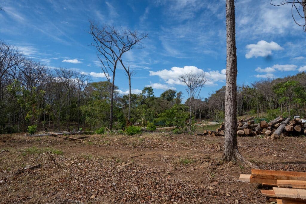 Guanavista Lot A8 - Close Walk to Surf and Amenities